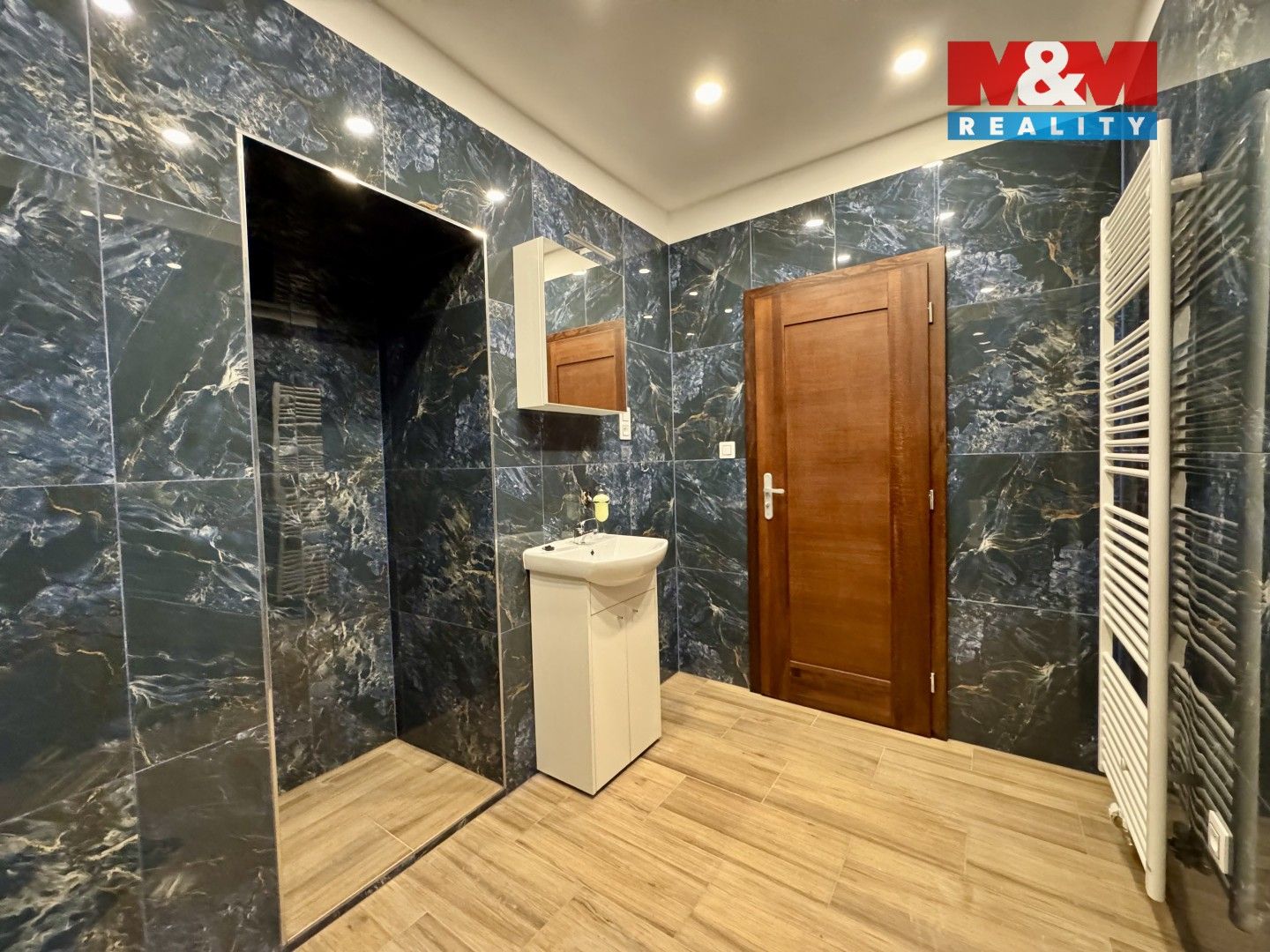 Pronájem byt 2+kk - Příseka, 36 m²