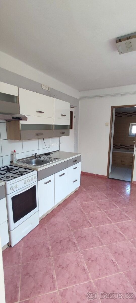 Prodej rodinný dům - Bernartice nad Odrou, 741 01