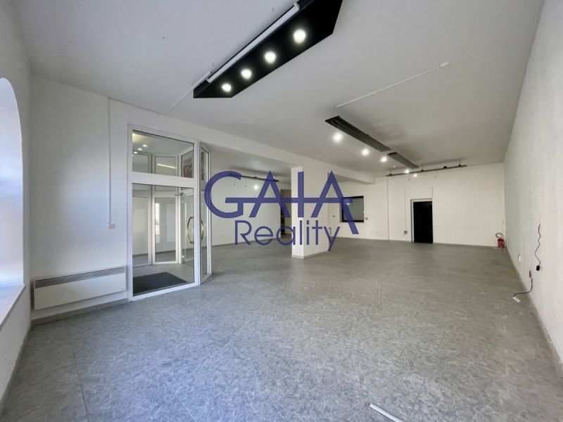 Pronájem obchodní prostory - Zámecká  , Veselí nad Moravou, 213 m² - 5