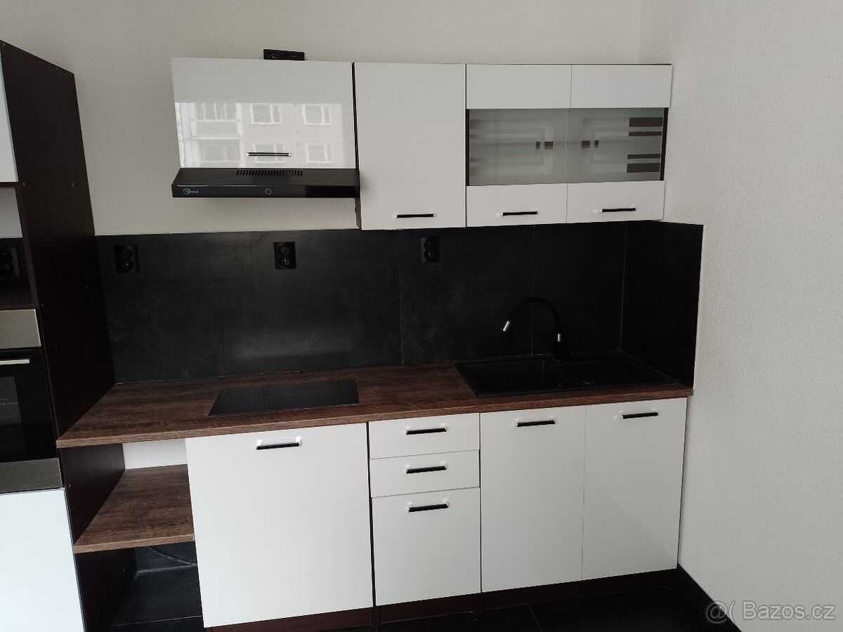 Pronájem byt - Sokolov, 356 01