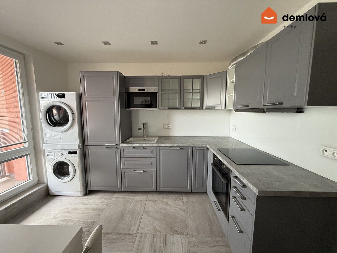 3+1, Praha 9 - Letňany, 65 m² - 1