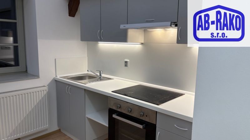 2+kk, Úzká , Nová Bystřice, 26 m² - 1