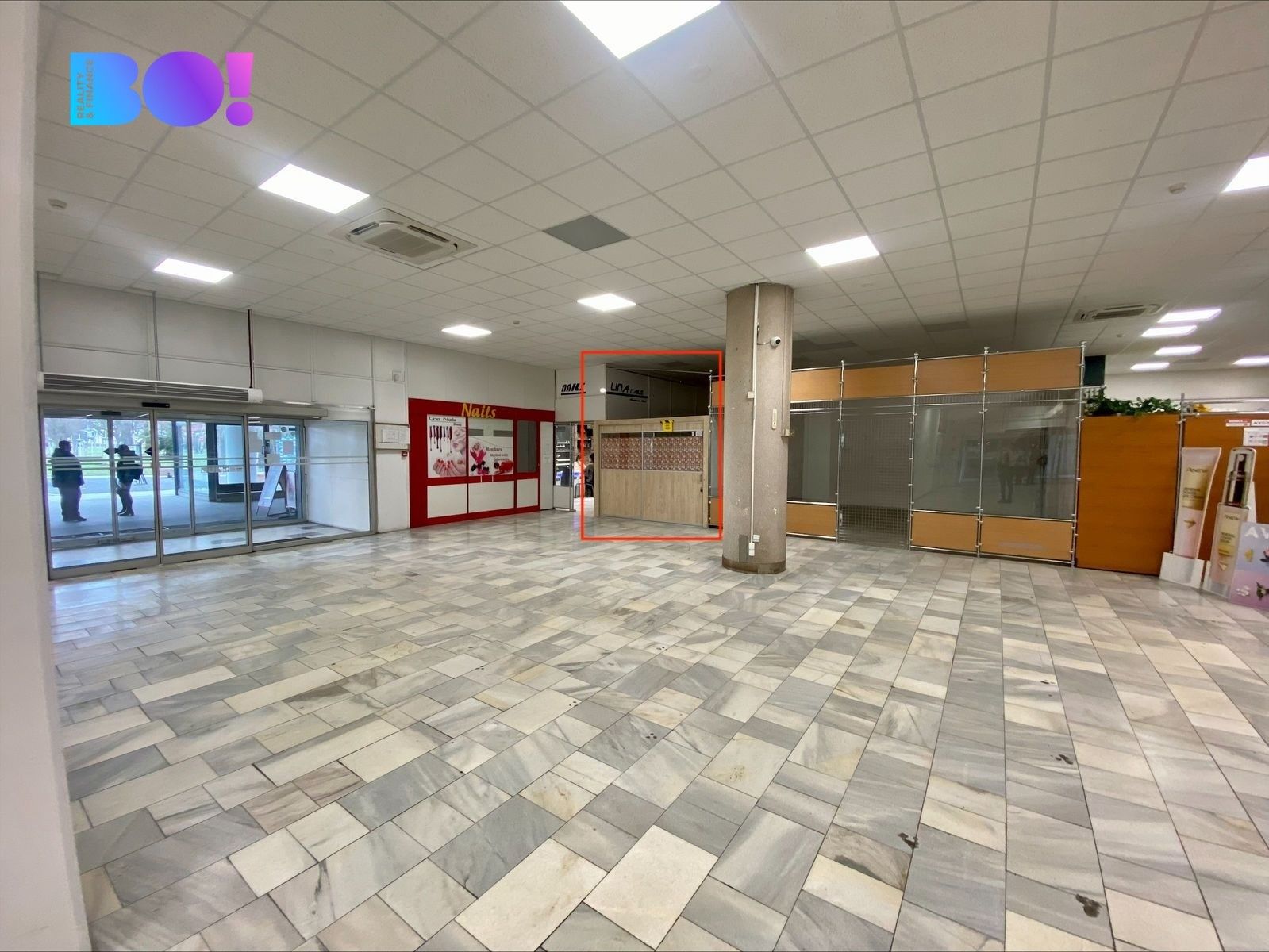 Pronájem obchodní prostory - tř. 17. listopadu, Karviná, 11 m²