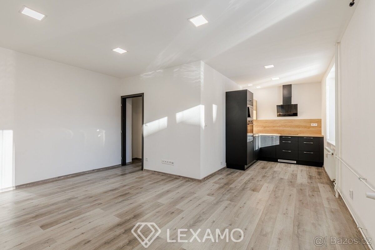 Pronájem byt - Znojmo, 669 02