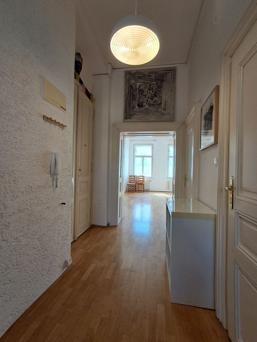 4+1, Belgická, Praha - Vinohrady, 114 m² - 2