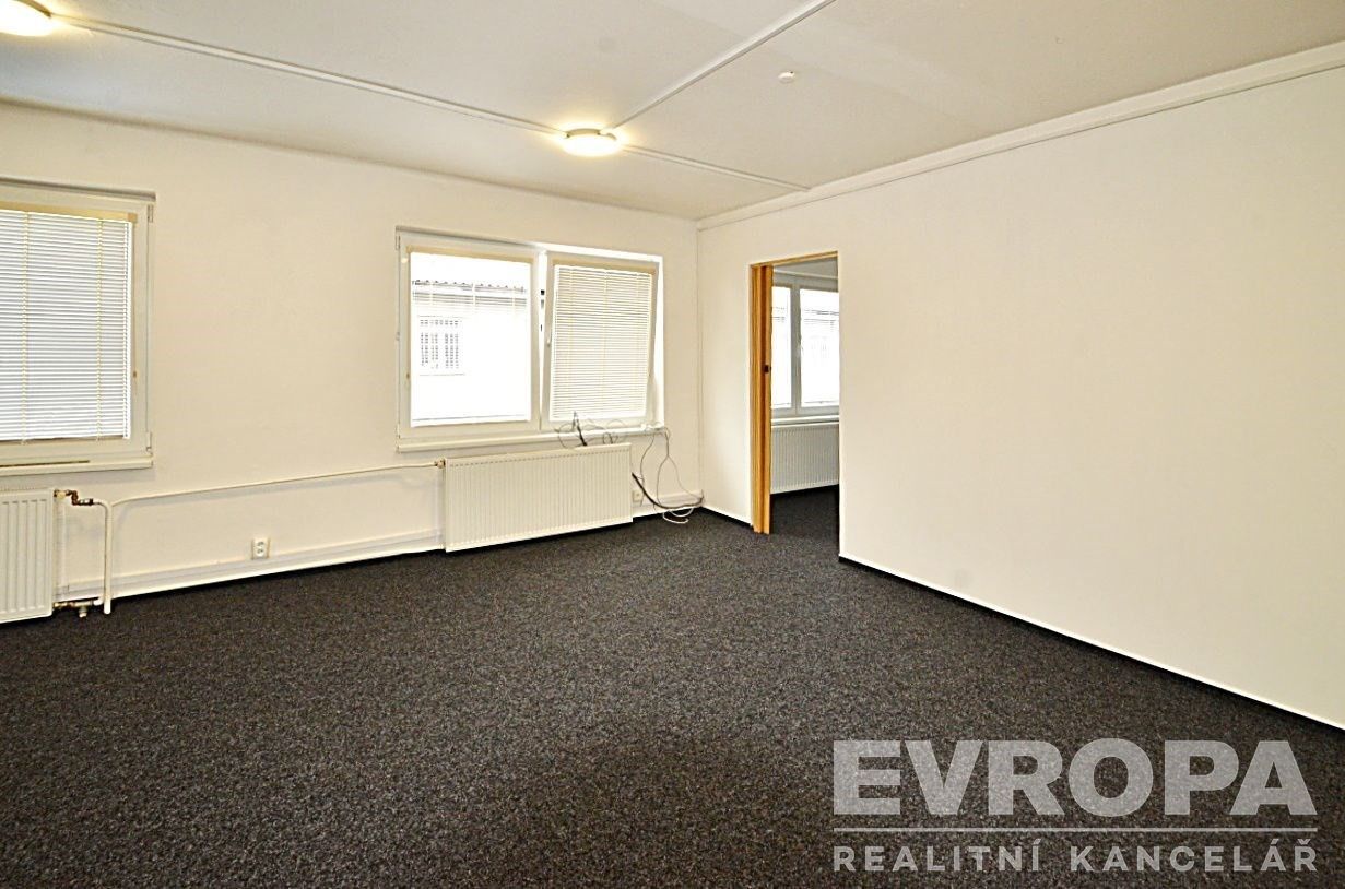 Kanceláře, U chaloupek 14, Praha Ďáblice, 44 m² - 1