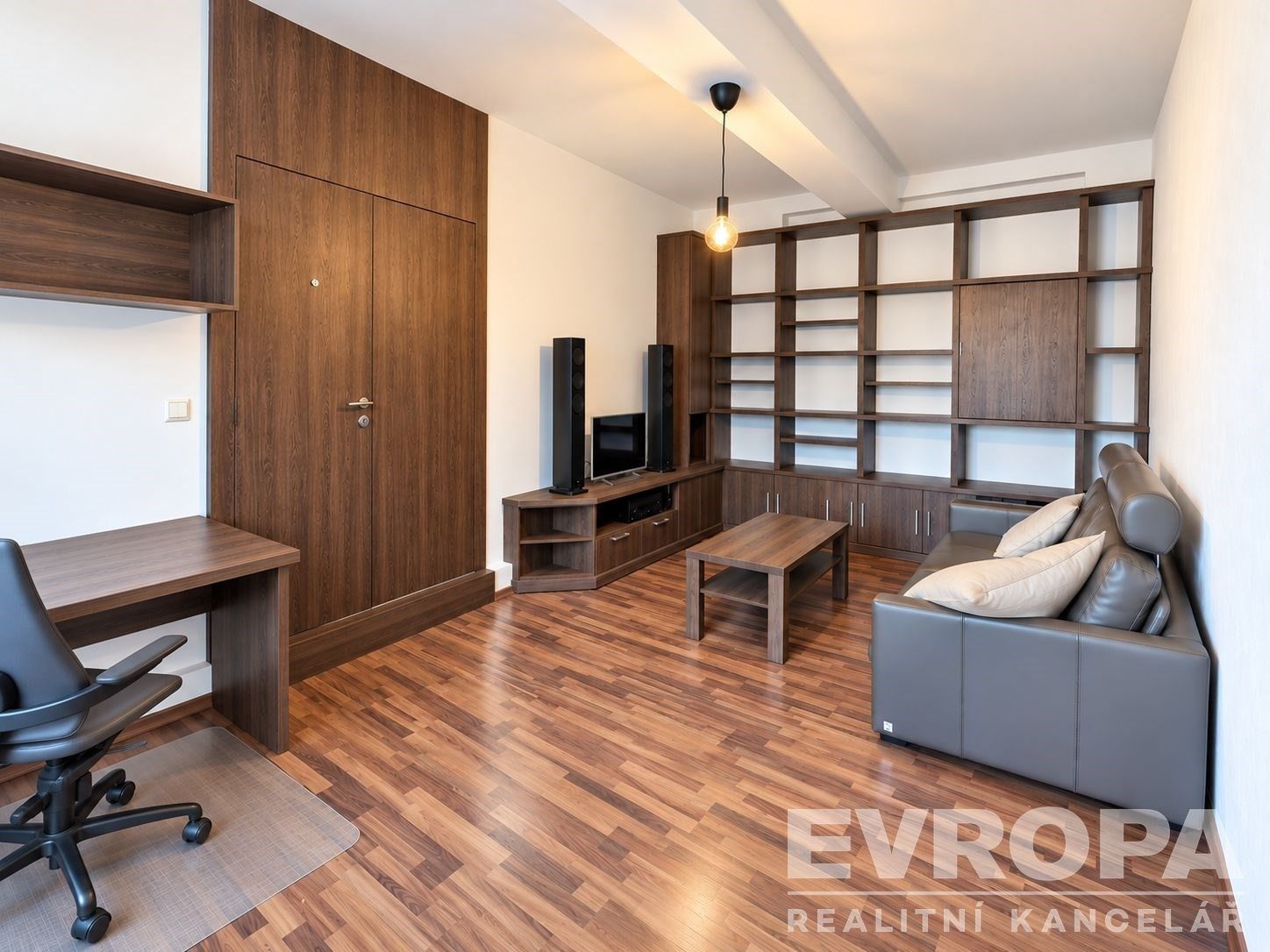 Byt 2+1 · 58 m² · Lotyšská 646, Praha Bubeneč - 3