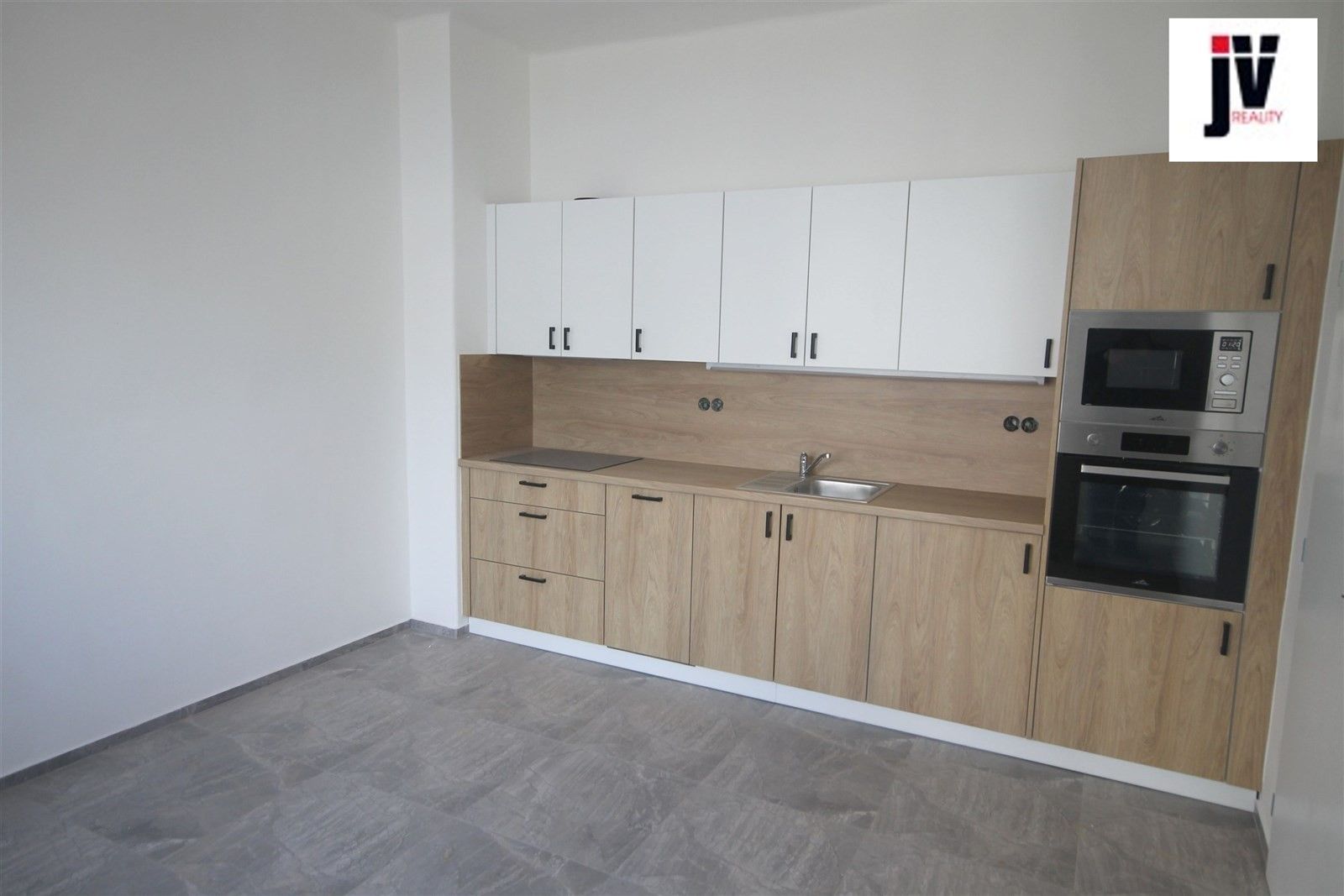 Pronájem byt 2+1 - Pařížská 1798, Plzeň, 67 m²