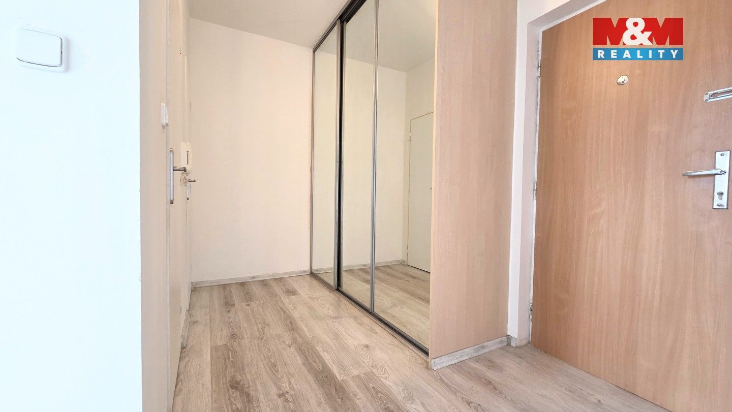 Prodej byt 1+1 - Na Robinsonce, Ostrava, 37 m²