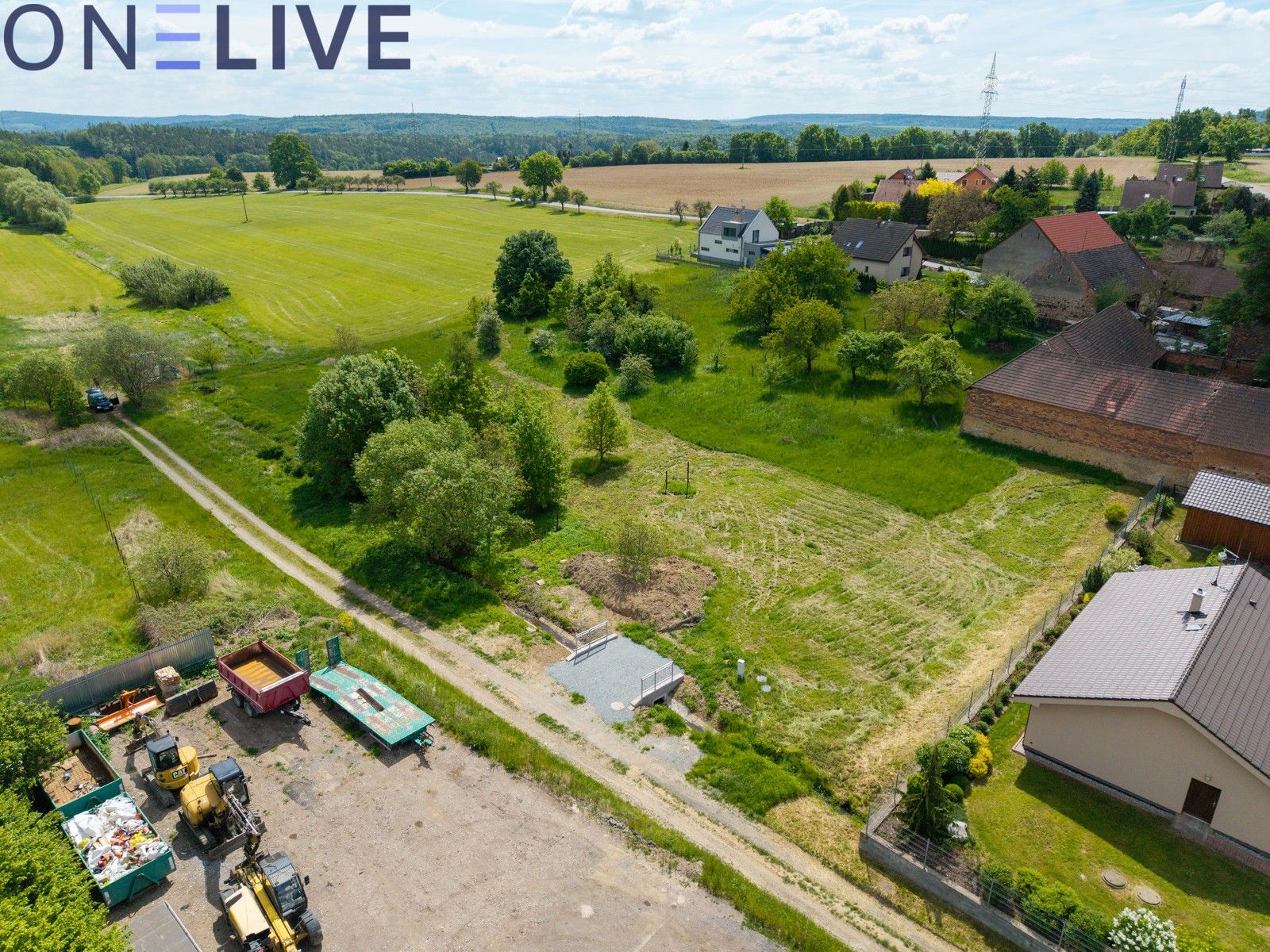 Pozemek pro bydlení, 1 307 m²