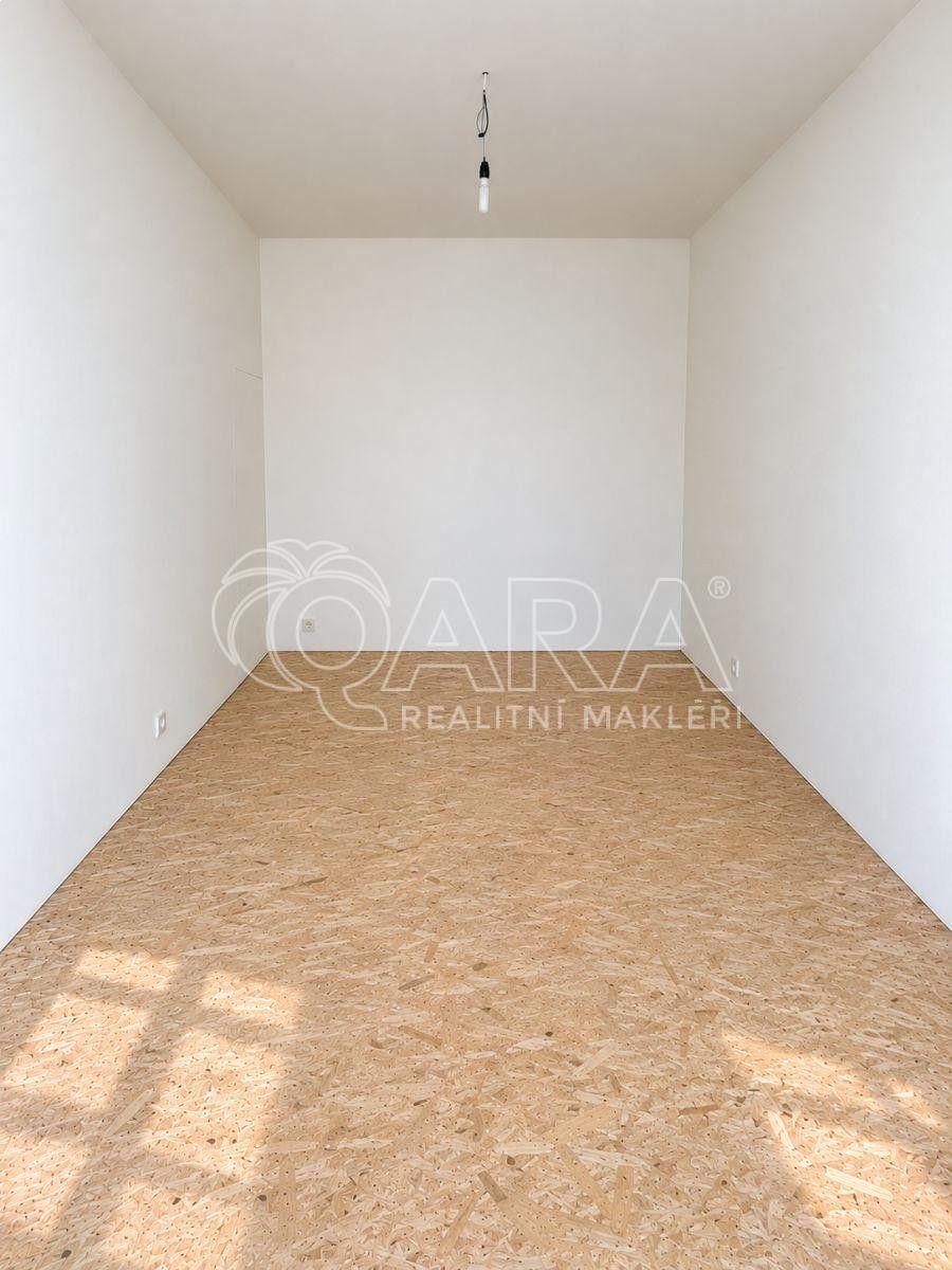 1+kk, Karlínské náměstí , Praha Karlín - 2