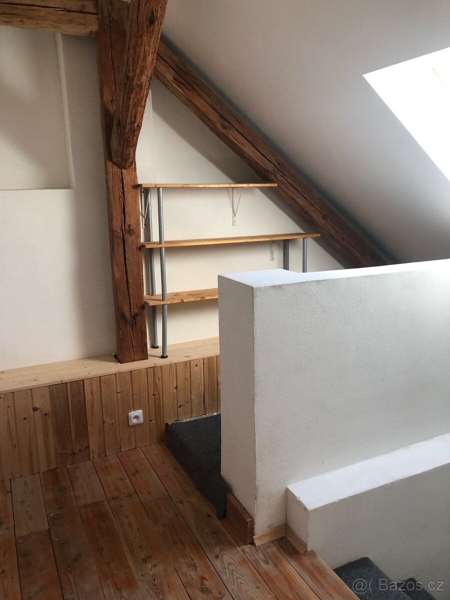 Rodinné domy, Znojmo, 669 02 - 2