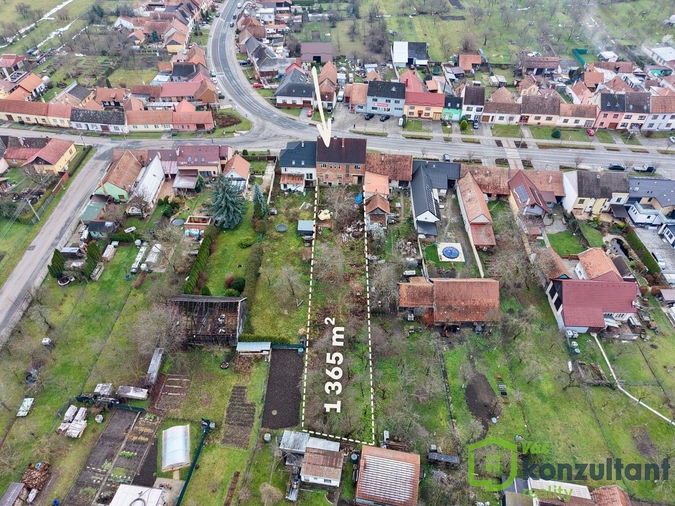Rodinné domy, Bánov, okres Uherské Hradiště, 205 m² - 2