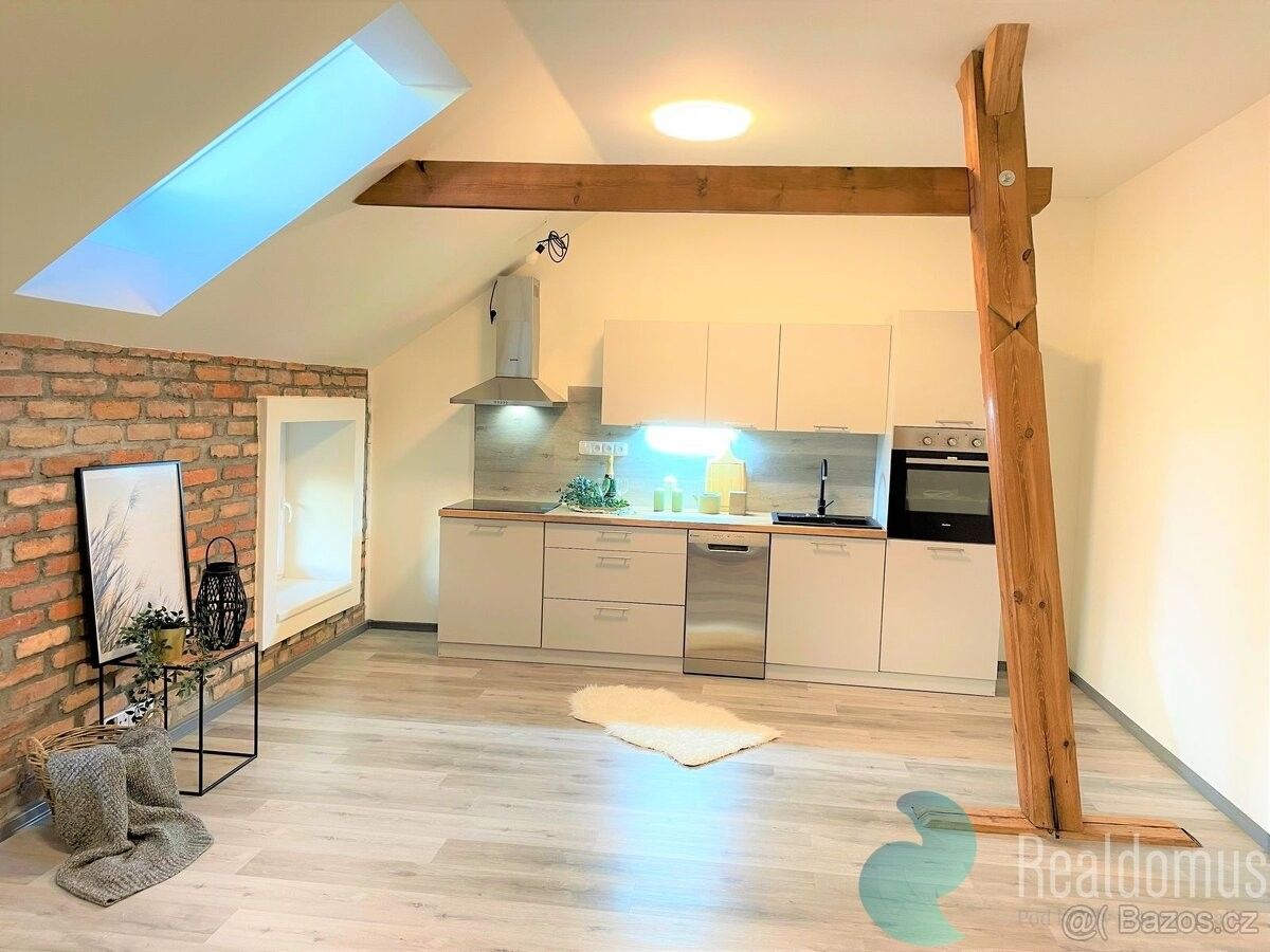 Byty, Borovany, 373 12