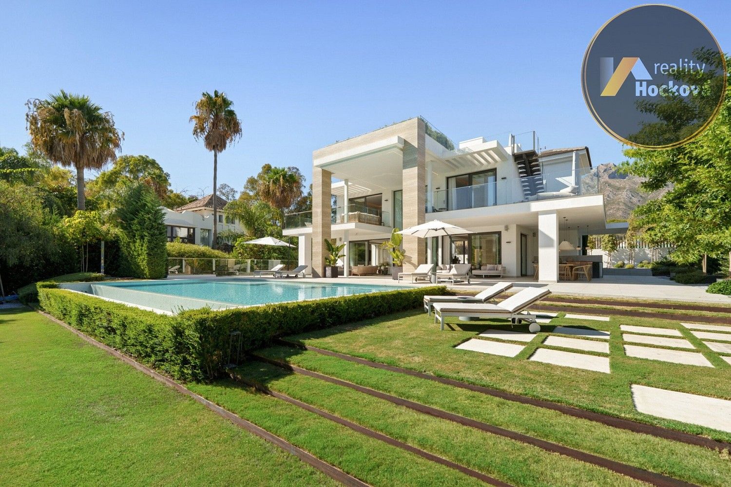 Rodinný dům · 611 m² · Marbella, ES - 3