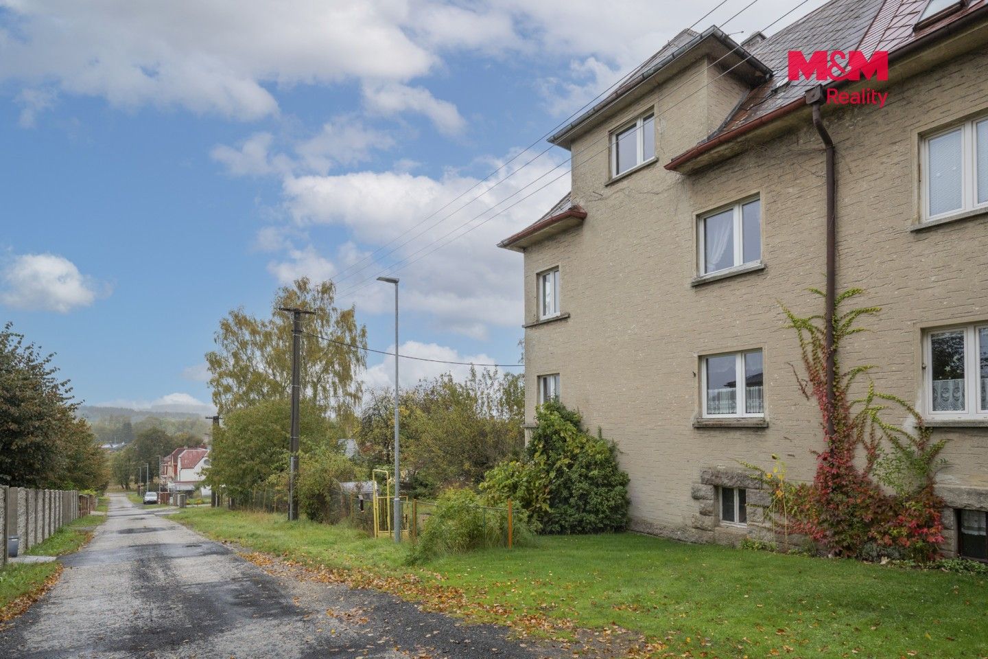 Rodinné domy, Všehrdova, Aš, 162 m² - 1