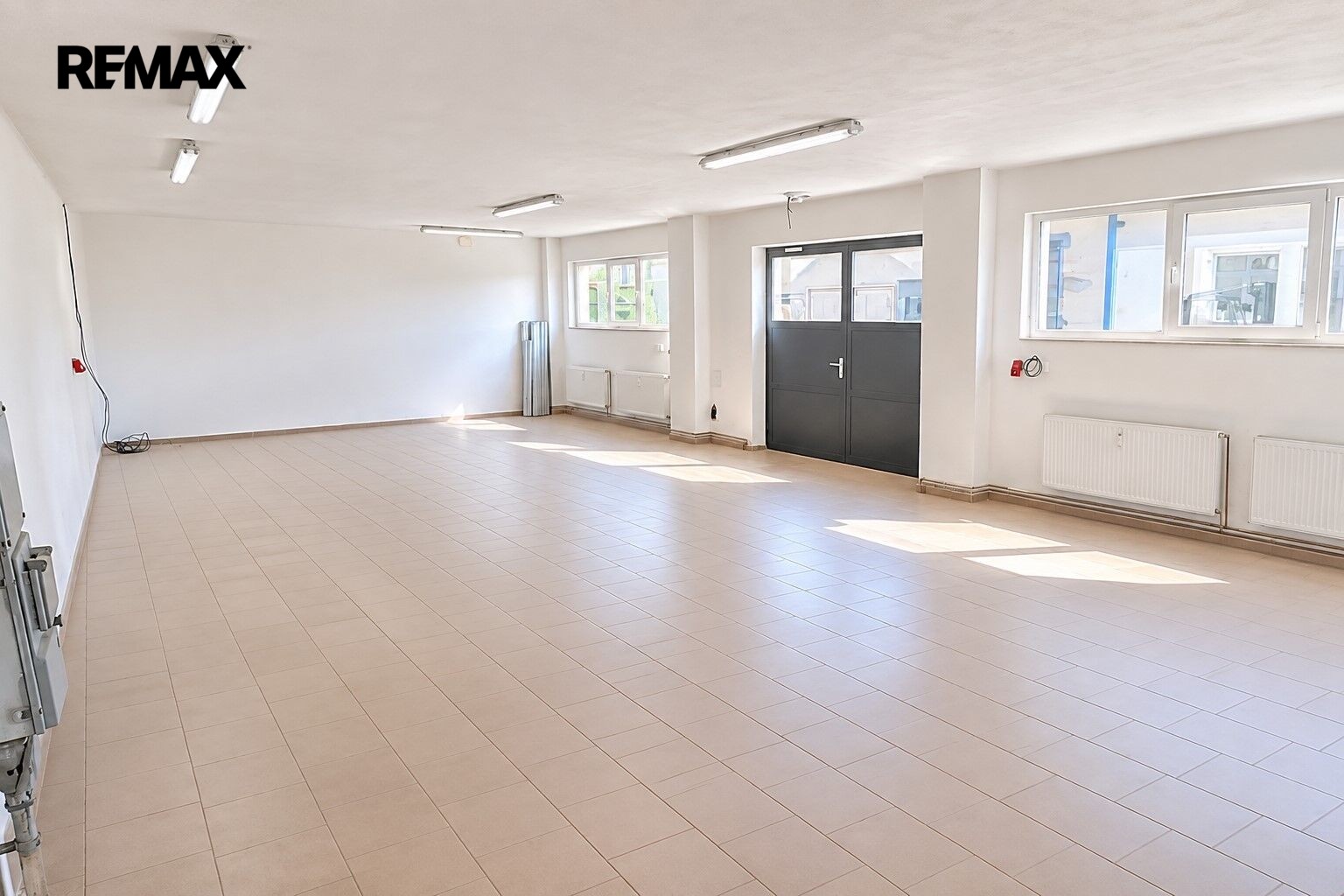 Pronájem sklad - Zengrova, Kolín IV, 196 m² - 2
