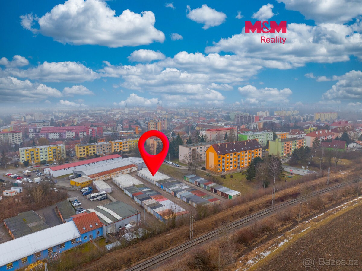 Garáž