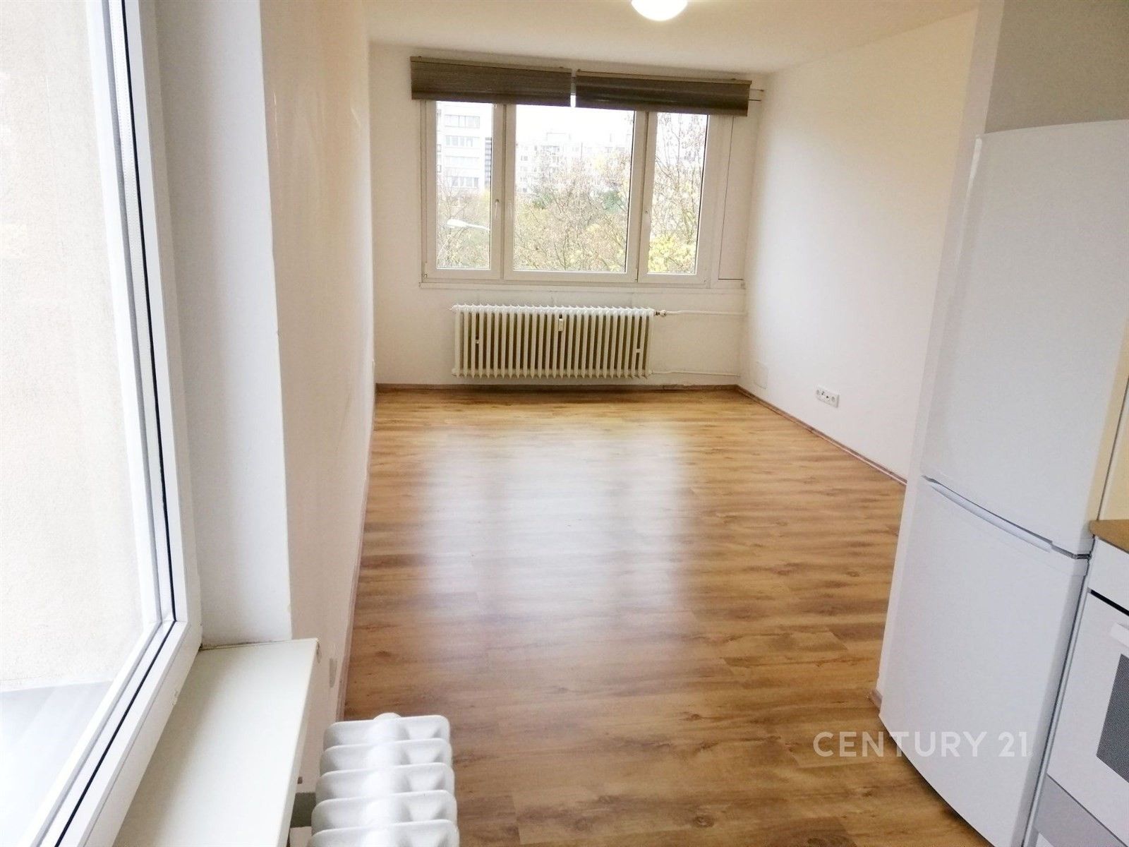 Prodej byt 2+kk - V zápolí, Praha, 40 m²