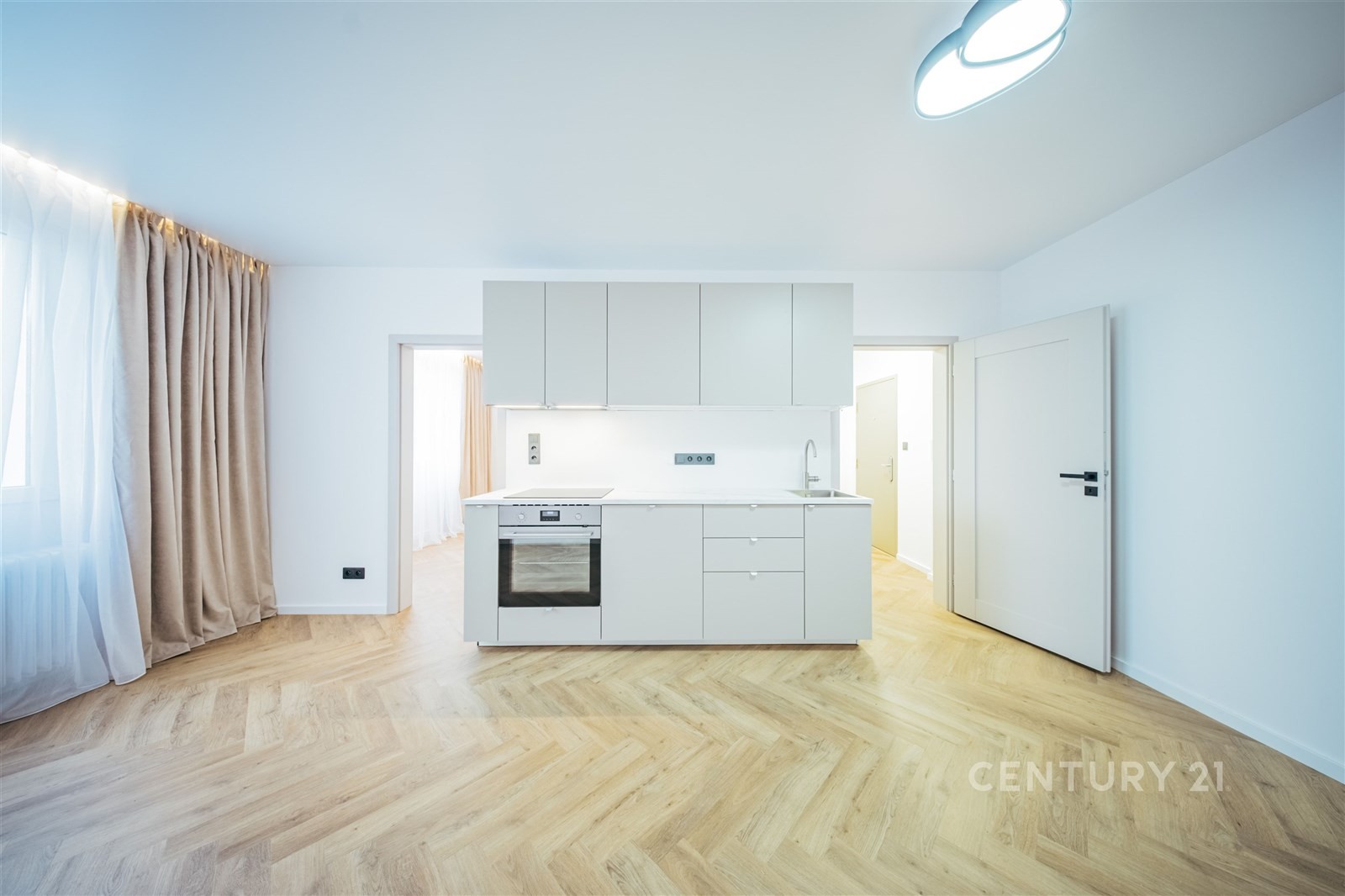 2+kk, Lábkova 922, Plzeň Skvrňany, 40 m² - 1