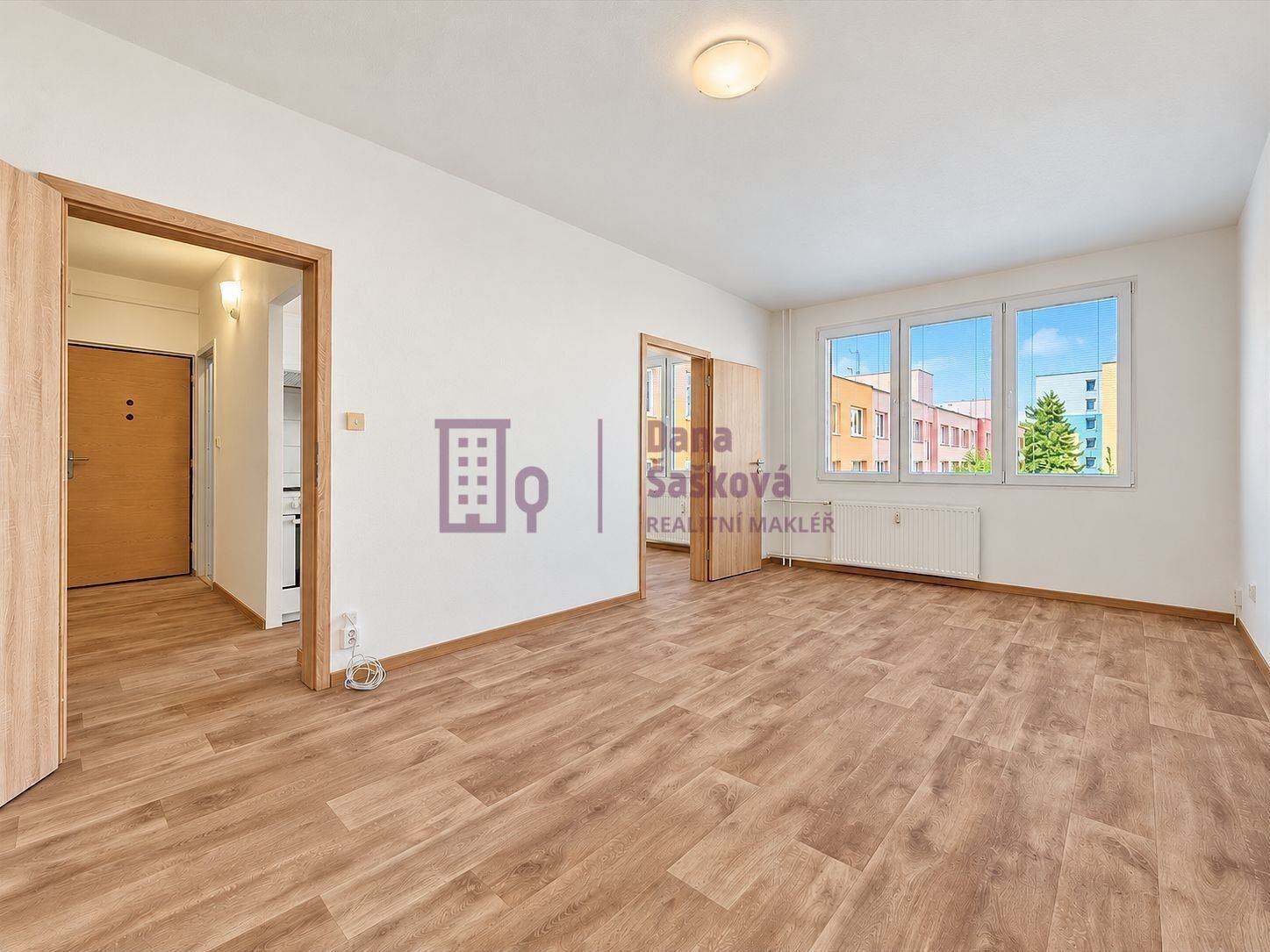 Byt 1+1 · 42 m² · sídliště Vajgar 714, Jindřichův Hradec III - 4