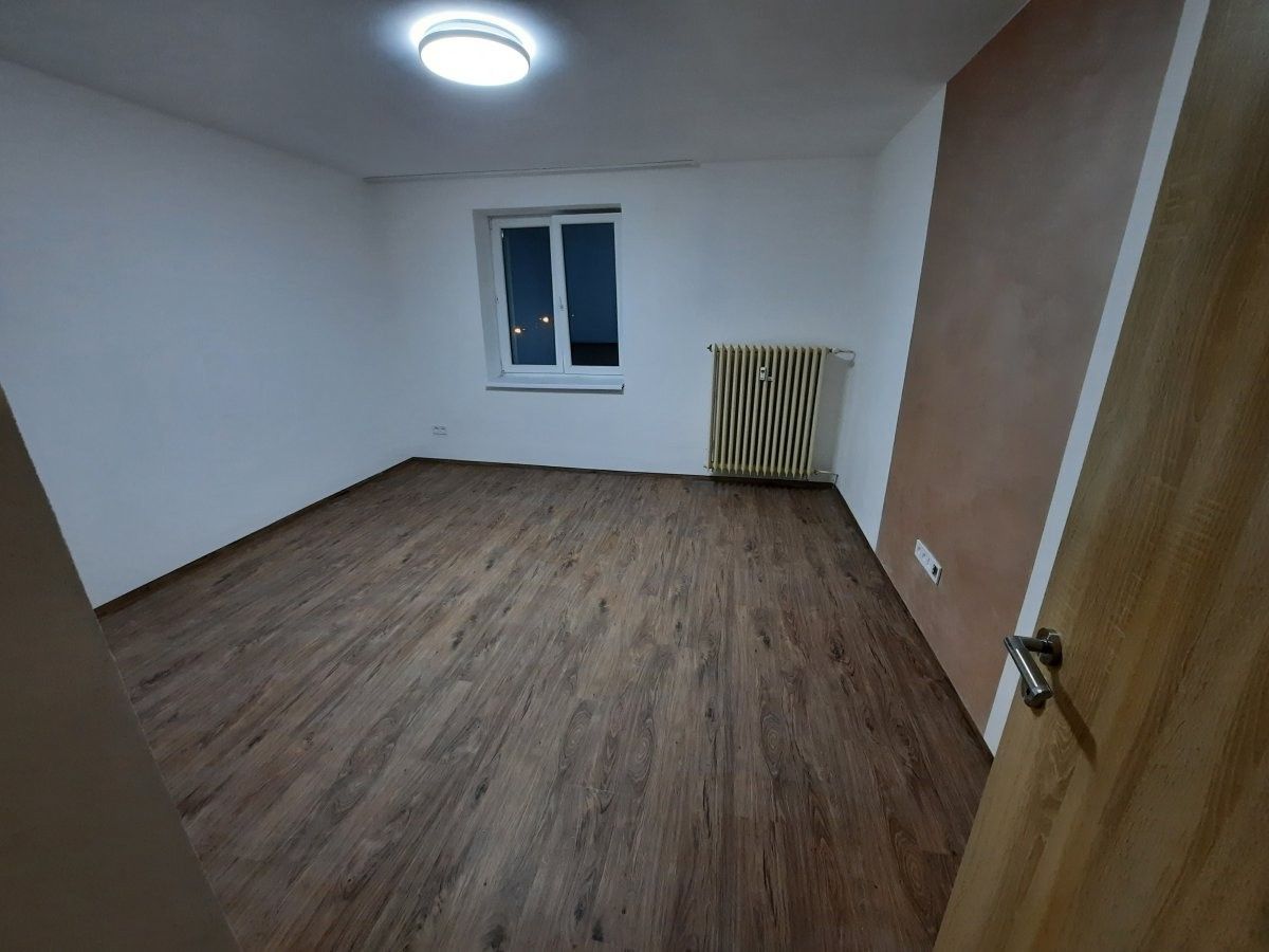 Pronájem byt 2+1 - Myslbekova, Olomouc, 59 m² - 5