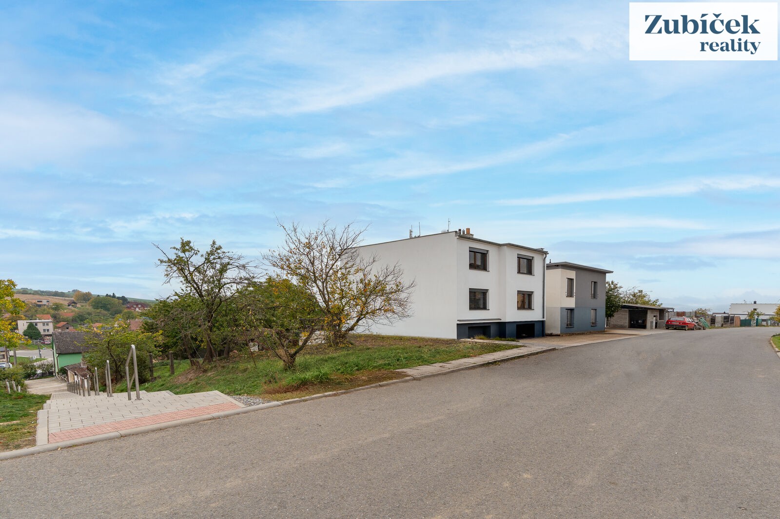 Pozemek pro bydlení, 330 m²