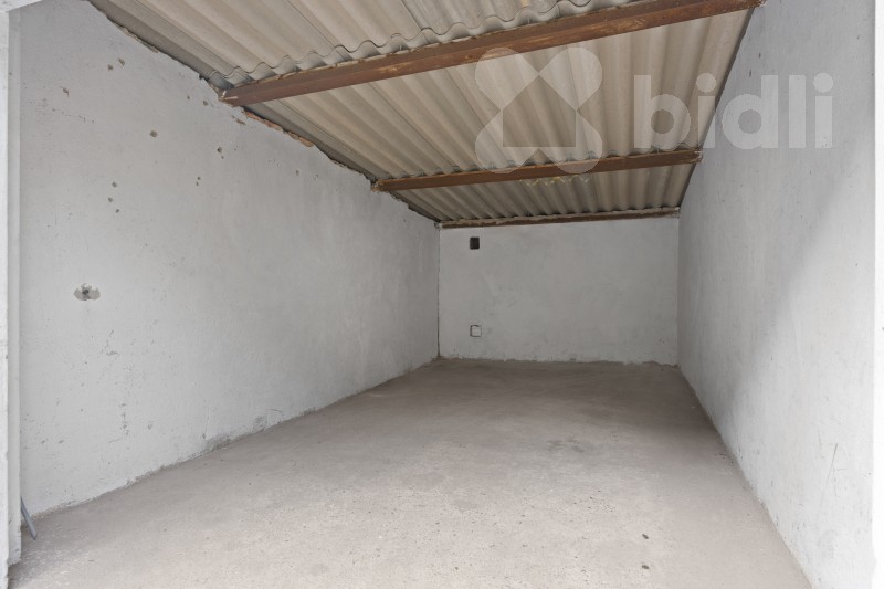 Garáž · 27 m² · U druhé baterie, Praha Břevnov - 3