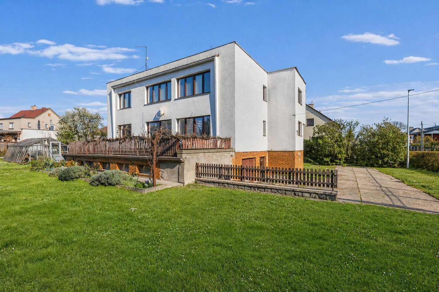 Rodinný dům, 365 m²
