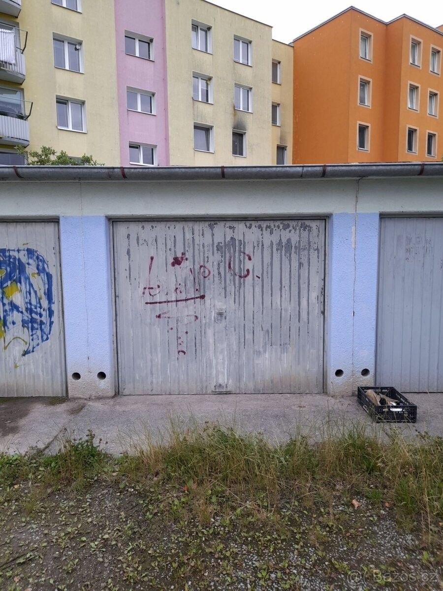 Garáže, Týn nad Vltavou, 375 01