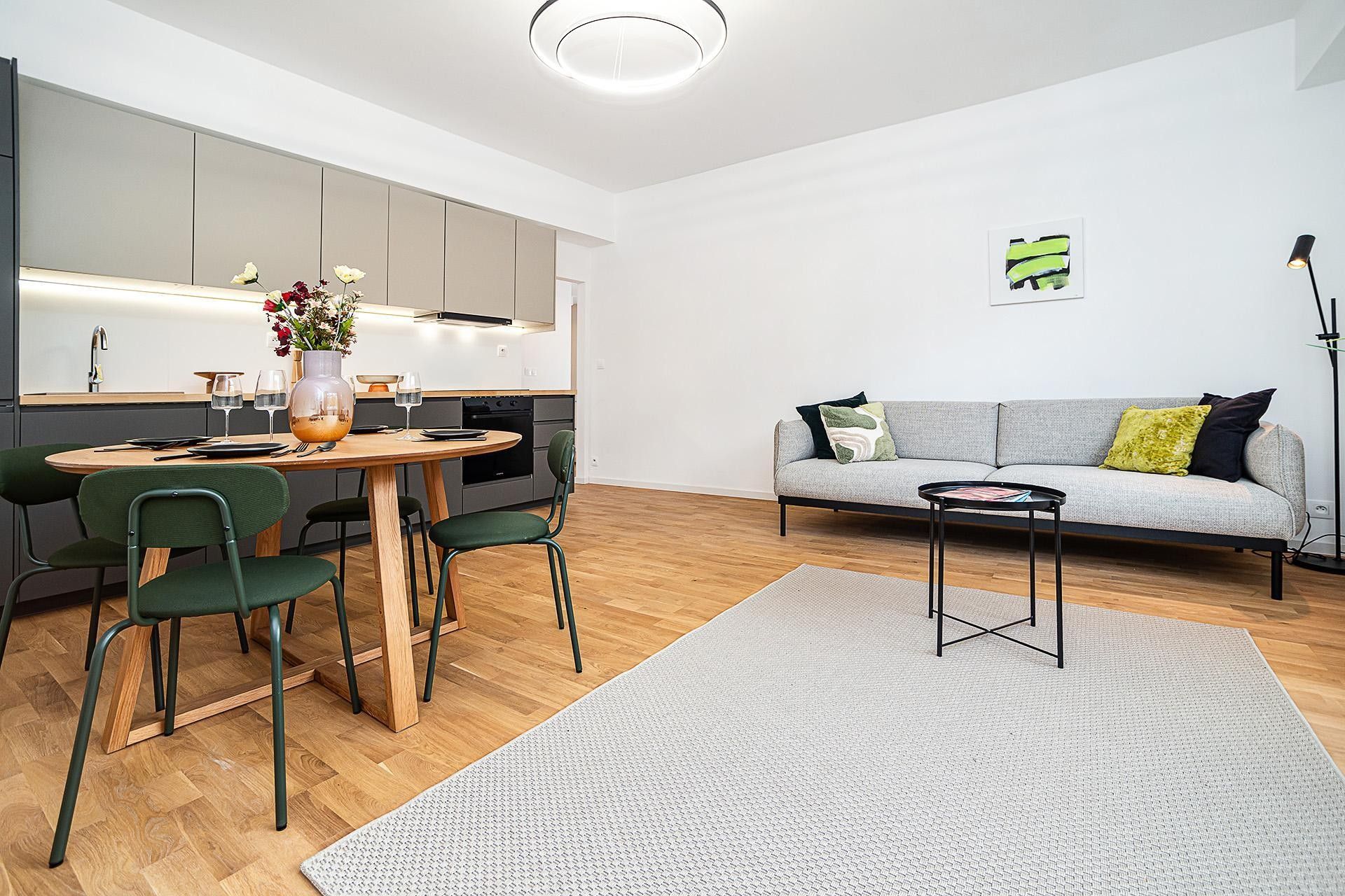 Prodej byt 3+kk - Osadní, Praha, 82 m²