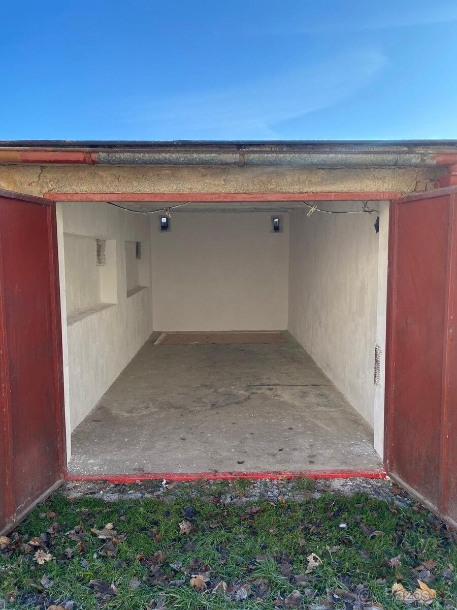 Pronájem garáž - Havlíčkův Brod, 580 01