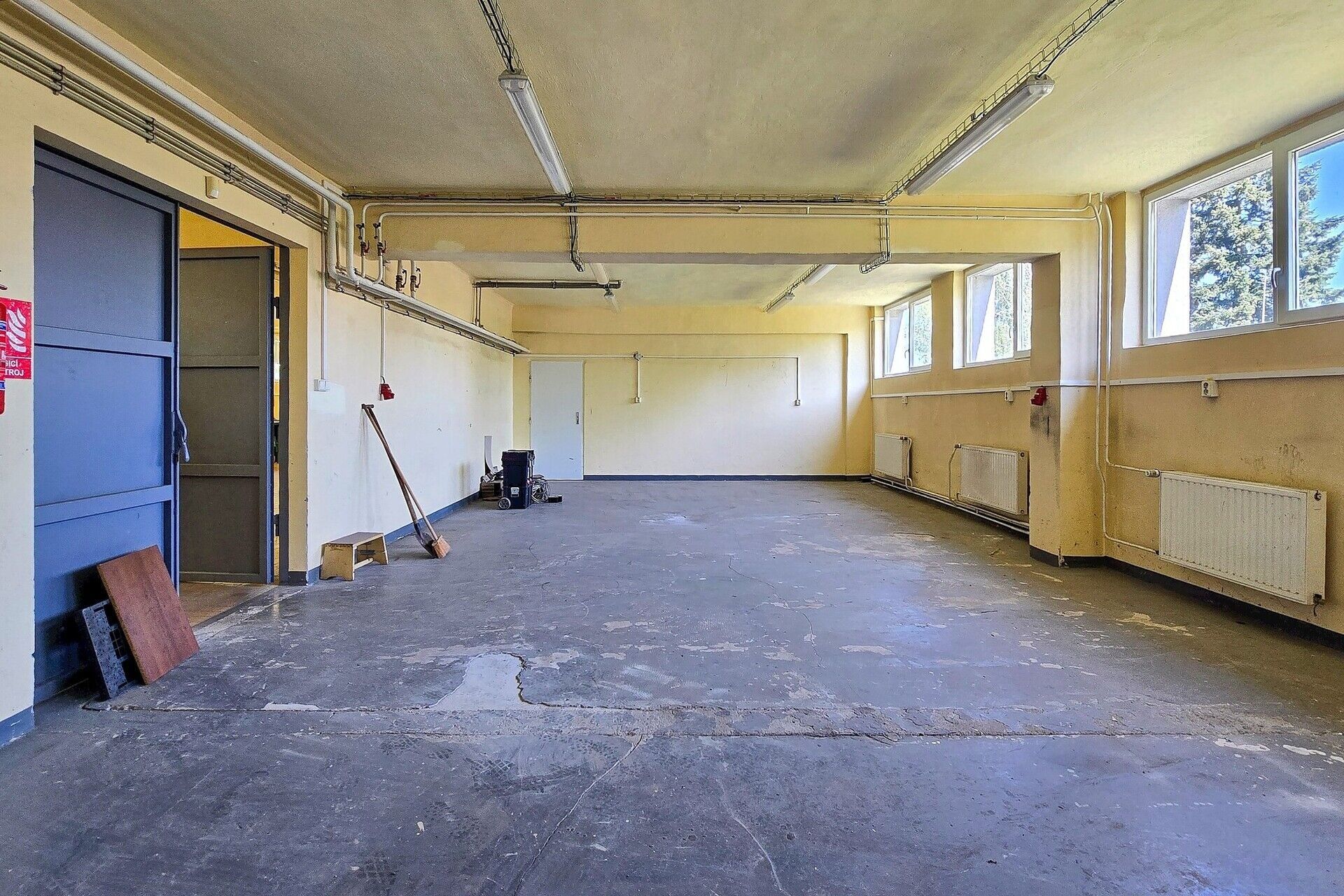 Pronájem obchodní prostory - Lešetínská  , Karviná, 442 m² - 5