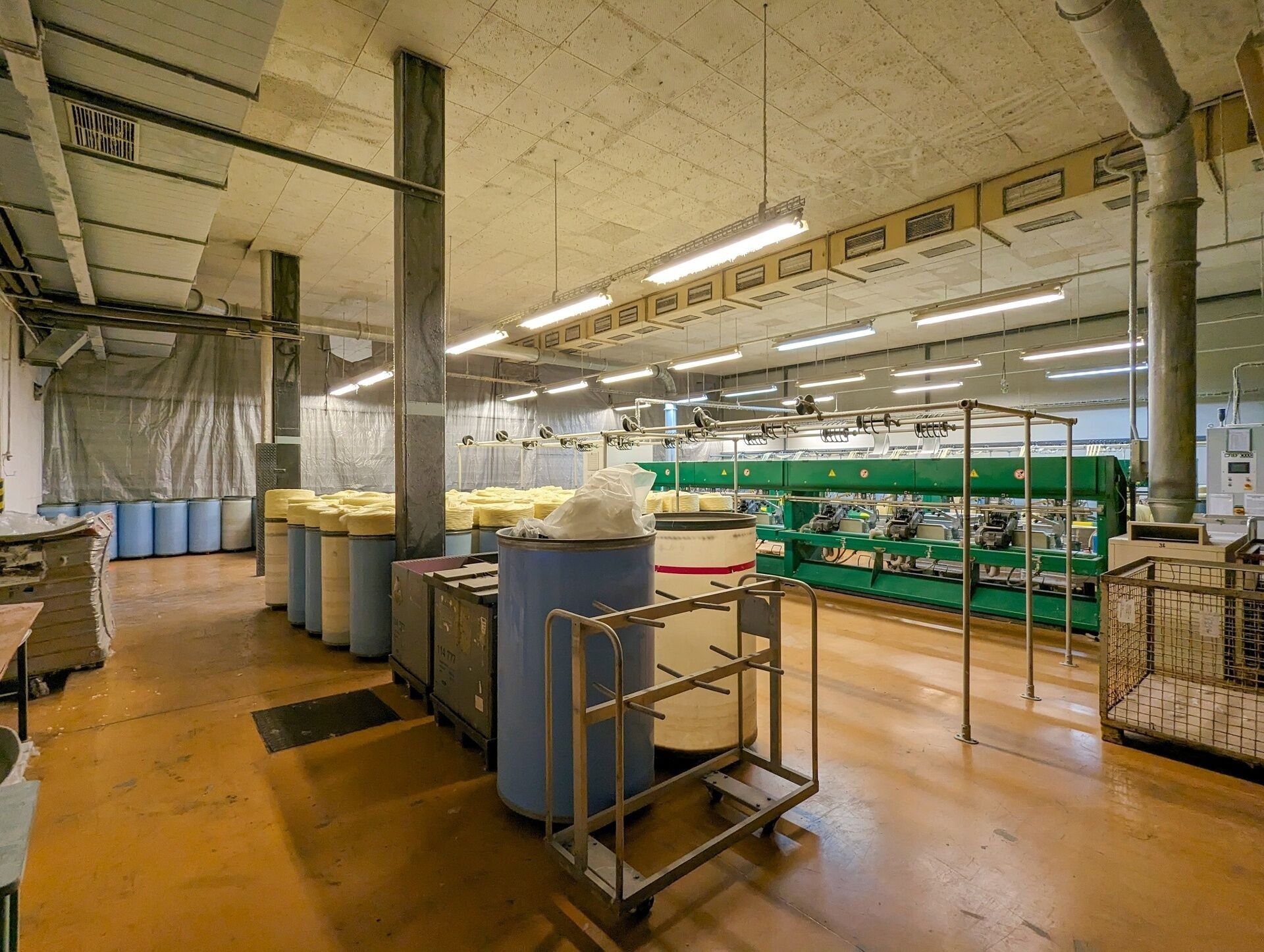 Sklady, Plavy, 570 m² - 1