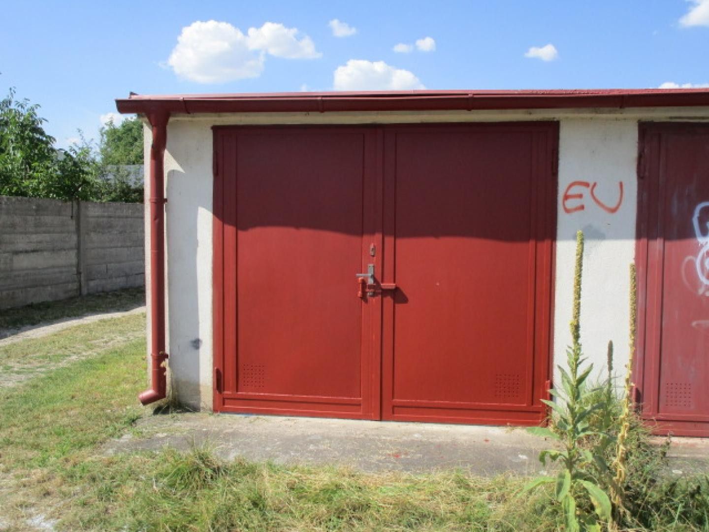 Prodej garáž - Čajkovského, Hradec Králové, 17 m²