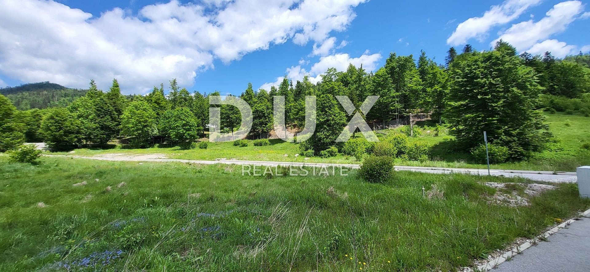 Pozemek pro bydlení, 1 107 m²