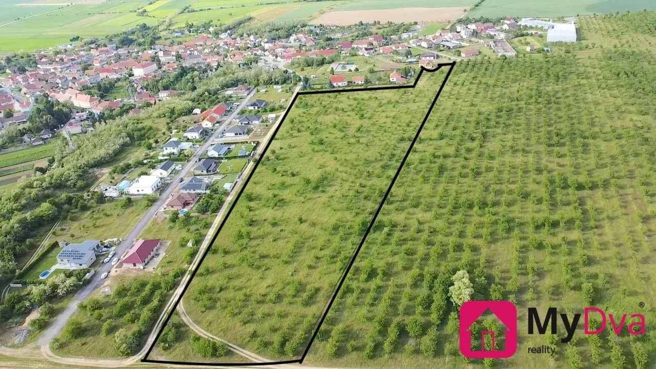 Prodej pozemek - Mikulovice, 60 000 m²
