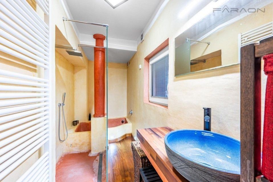 Pronájem byt 2+kk - Praha 5, Praha, 70 m²