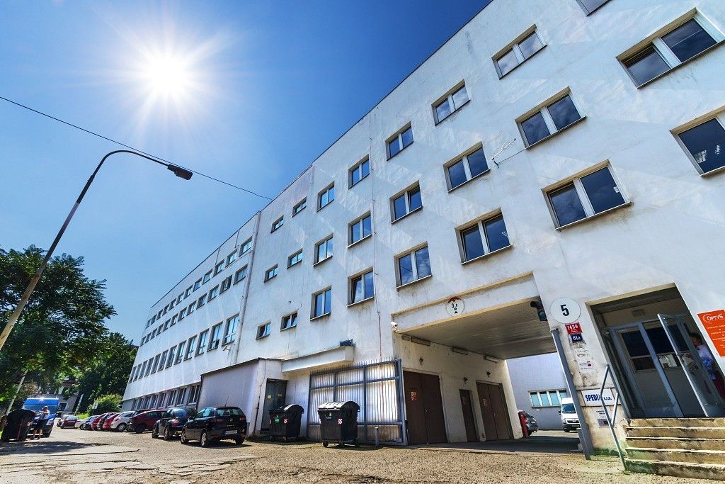 Sklad, 126 m²