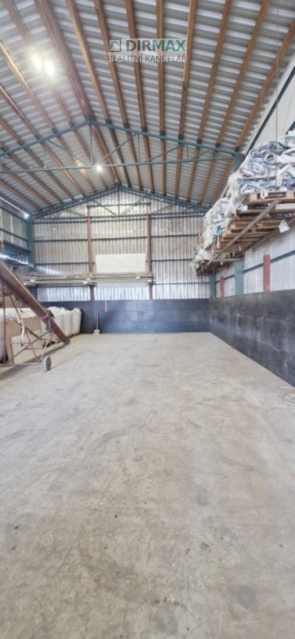 Sklady, Zámecká, Spálené Poříčí, 1 m²