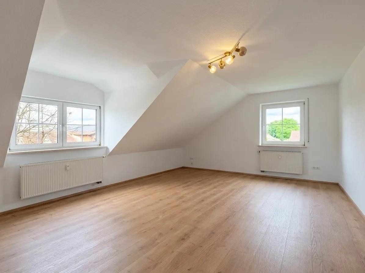 Byt 5+1 · 109 m² · , Bavorsko - 3