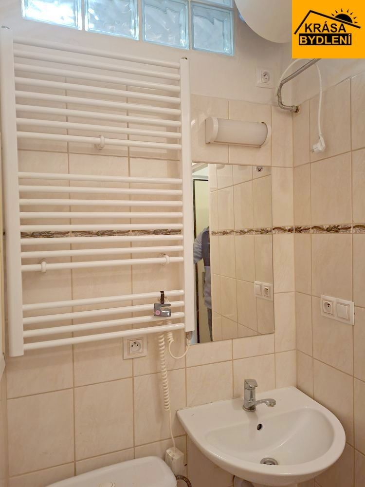 Pronájem byt 1+kk - Jarmily Glazarové  , Olomouc, 27 m² - 5