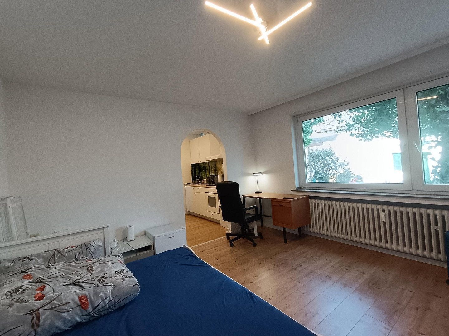 1+1, Düsseldorf Rath Nordrhein-Westfalen 40472, 30 m² - 1