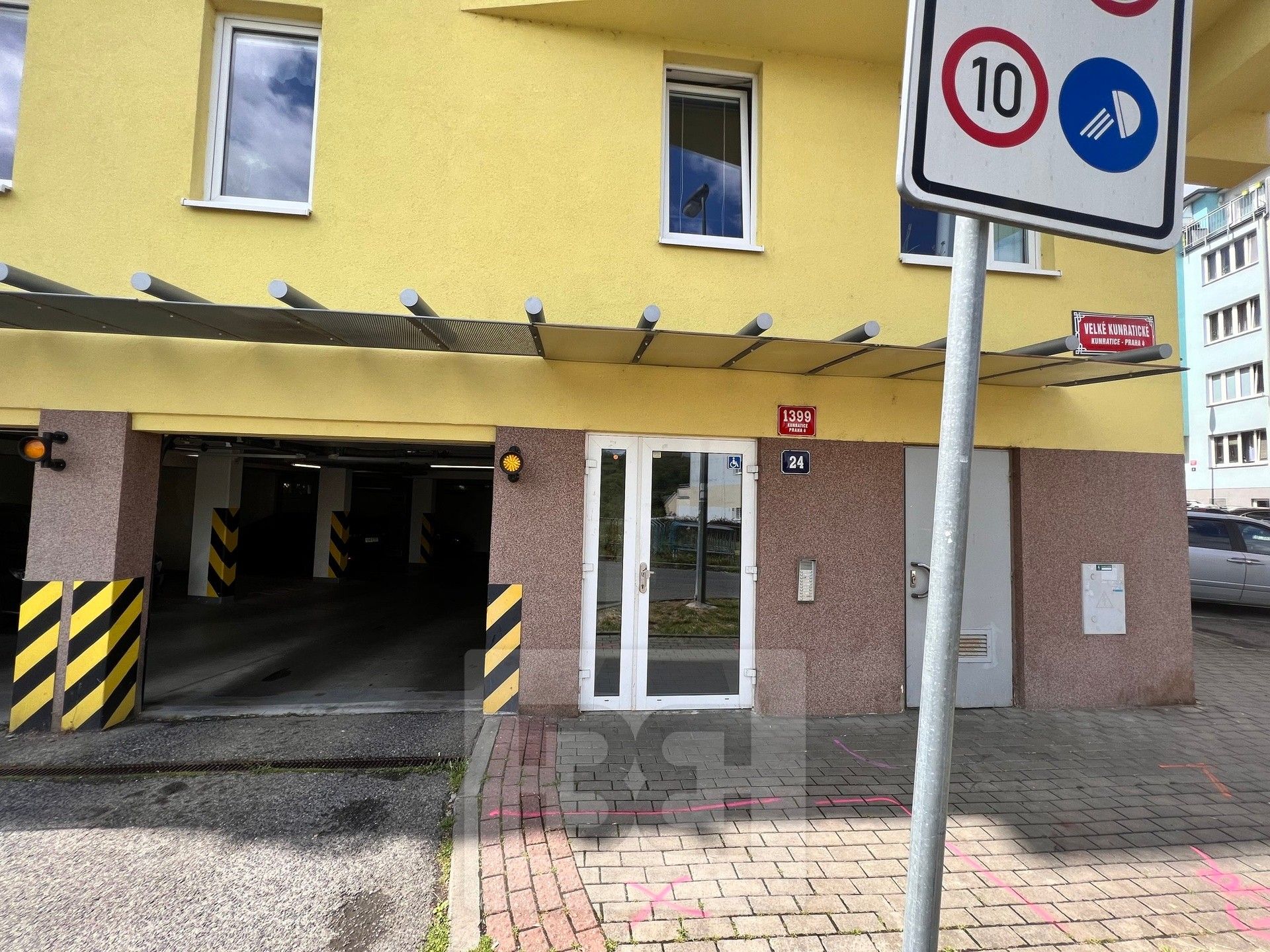 Ostatní, Za valem 1403, Praha Kunratice, 15 m² - 2