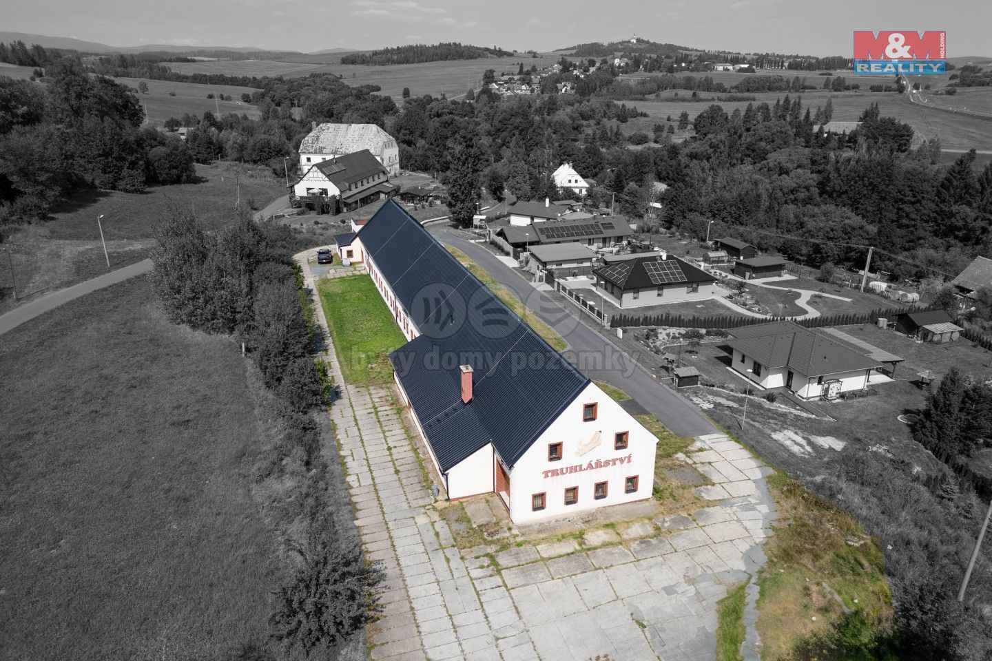 Prodej výrobní prostory - Valšov, 2 000 m²