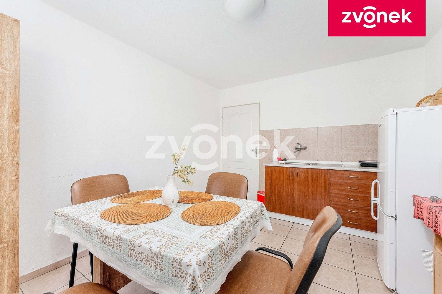 Ubytovací zařízení · 400 m² · Dolnoveská, Fryšták - Dolní Ves, okres Zlín - 4
