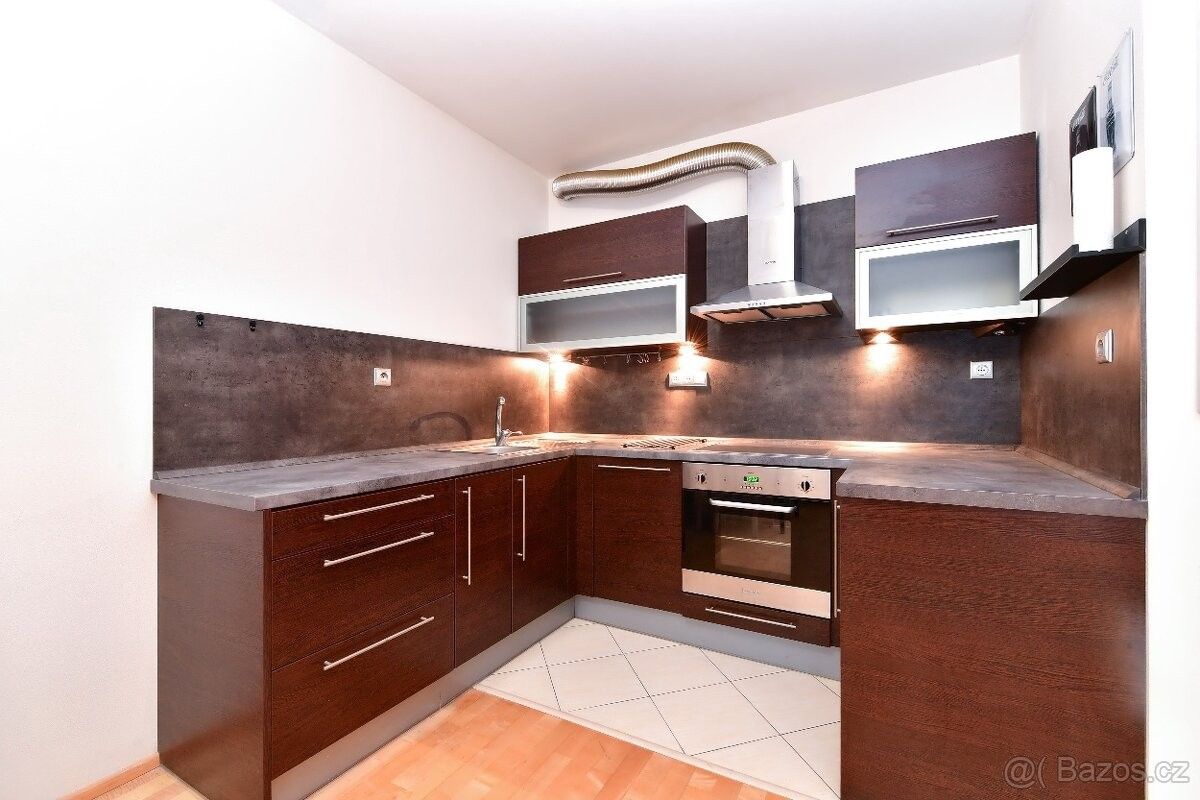 Pronájem byt - Praha, 106 00