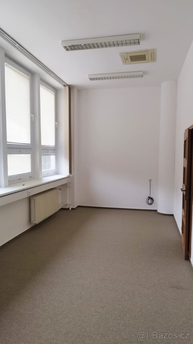 Pronájem kancelář - Zlín, 763 02 - 5