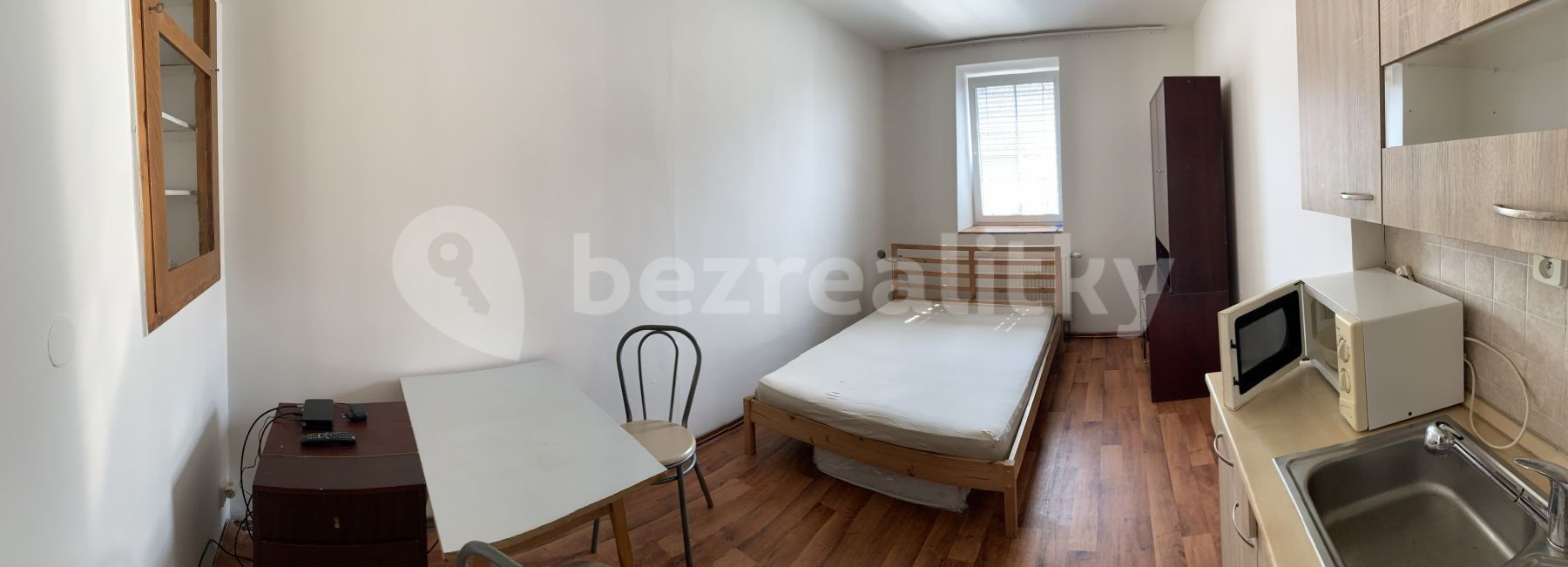Pronájem byt 1+kk - Praha - Řeporyje, 20 m² - 5