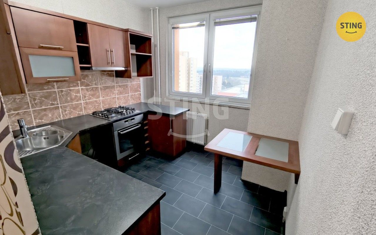 3+1, Emy Destinnové, Havířov, 73 m²